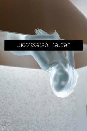 20 year old Asian Escort in Burswood Perth Holly Chan Escort