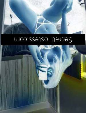 20 year old Escort in Mount Lawley Perth Playful Curvy Escort VikiFulfill Your Fantasies