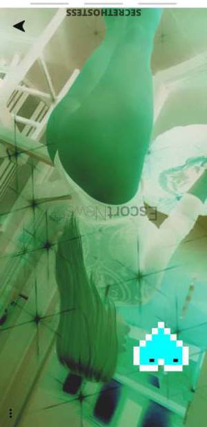 21 year old European Escort in Bochum Sensual Vixen