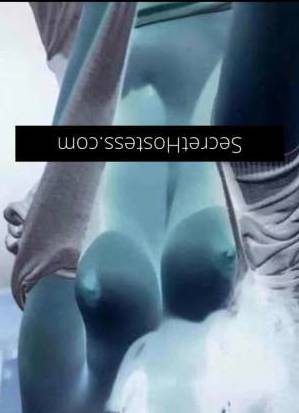 22 year old Asian Escort in Berwick Melbourne Elevating Your Experience with a Stun-ning Mixed Beauty