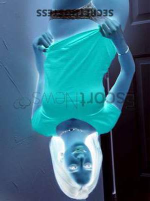 22 year old Indian Escort in Kolkata Leela Vot, Independent Escort