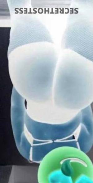 25 year old Latino Escort in Harrisburg PA Horny Latina awaits