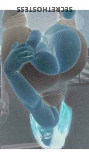 28 year old Escort in Rochester NY FETISH Queen LOVES BBC