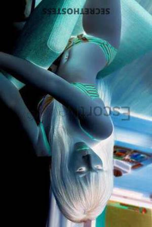 30Yrs Old Escort 44KG 160CM Tall Phuket Image - 3