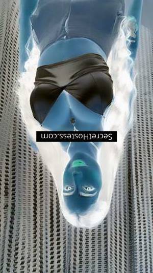 23 year old Latin Escort in Agency escort girl in: Düsseldorf Unwind and Rediscover Joy An Unforgettable Experience with a