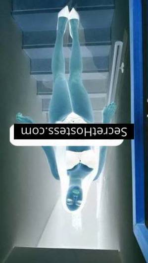 24 year old Latin Escort in independent escort girl in: Guimarães Seeking Companionship? Jade is Waiting for You