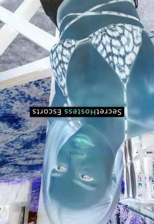 Luna 23Yrs Old Escort 53KG 176CM Tall Split Image - 6