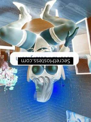 26 year old Latin Escort in independent escort girl in: Portimao Captivating Blond Companion