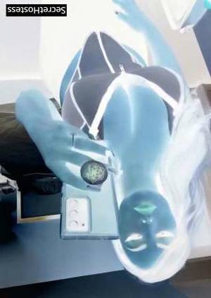 32 year old Escort in Dallas TX Sophia seduces