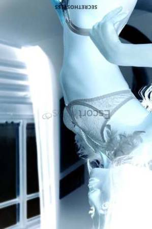 21 year old Escort in Yerevan Lena Independent Escort