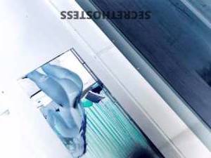 Hot 22YO Blonde Seeking Fun and Rewards in Traralgon