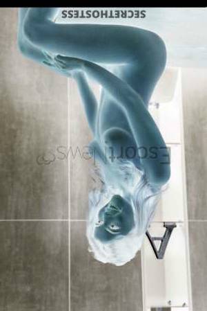 23 year old European Escort in Düsseldorf Anna Agency Model