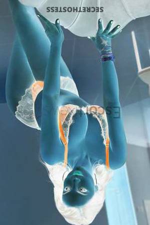 24 year old European Escort in Berlin Lavea - Model