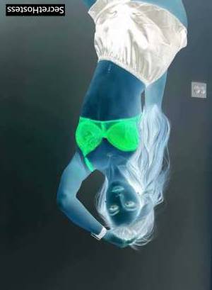 25 year old Escort in Chicago IL <p>Hey there! I'm <my name>, and I'd
