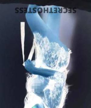26 year old Chinese Escort in Ardeer Melbourne Stunning Ladies Touring Sunshine, Essendon, Melbourne CBD