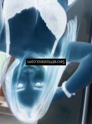 25 year old Asian Escort in Kuala Lumpur Aisha, Agency