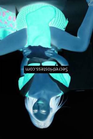 26 year old Asian Escort in Vancouver Candie, Agency