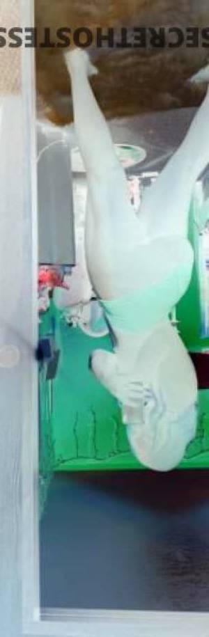 Destiny 21Yrs Old Escort Seattle WA Image - 2