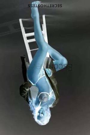 22 year old European Escort in Berlin Farah Agency Beauty