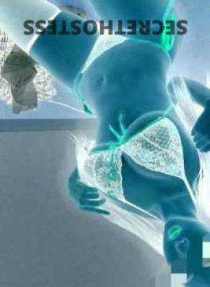 27 year old Escort in Brisbane Wild 3some with Lily, new in Chermside for in/out calls