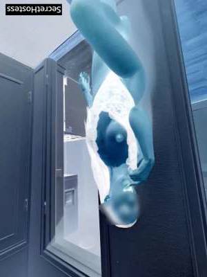 Nicole 20Yrs Old Escort 45KG 165CM Tall Stockholm Image - 1