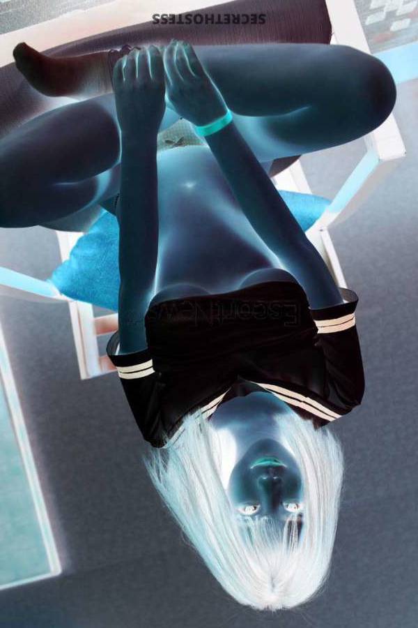 21Yrs Old Escort 55KG 169CM Tall Shanghai Image - 2