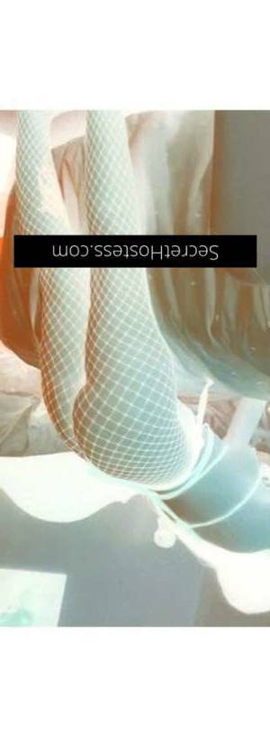 20 year old Escort in Glenelg North Adelaide Fresh Escort