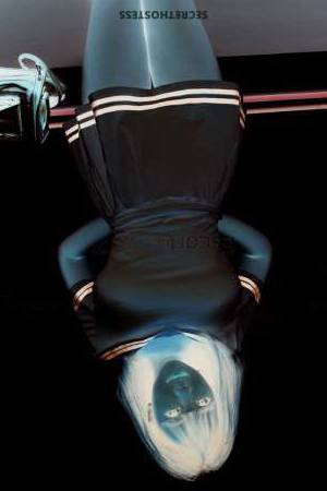 21 year old Asian Escort in Shanghai Sisi Shen, Independent Escort