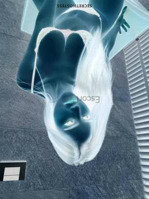 23 year old Asian Escort in Petaling Jaya Linda Agency Model