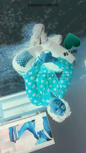 26 year old Escort in Yanbu Lix Elite Companion