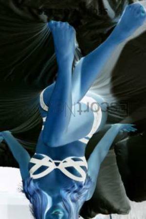 27 year old European Escort in Düsseldorf Isabella Classy Agency Model