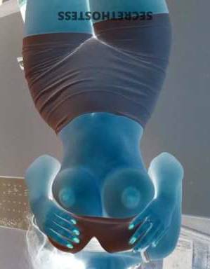28 year old Latino Escort in Winston-Salem NC Horny Latina sex incall outcall car fun now