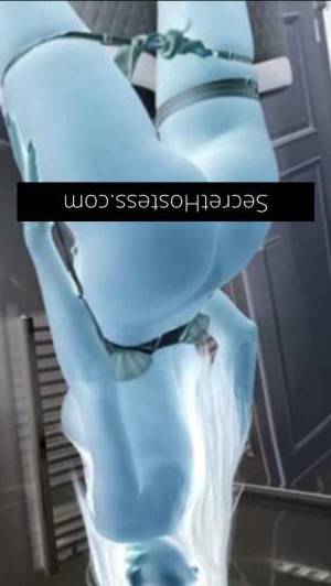 30 year old Escort in Gold Coast Gorgeous Moore