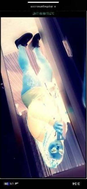 23 year old Escort in Los Angeles CA QV incall special GARDENA