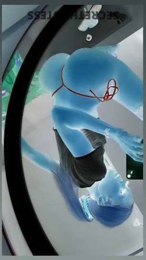 22 year old Escort in Quad Cities IA Slim Mixed Natural Babe 100%REAL