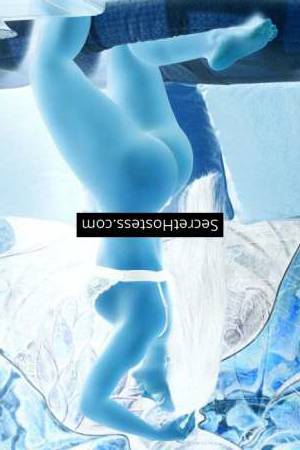 Lula 21Yrs Old Latin Escort Black Hair Brown Eyes C Cup 50KG in Malaga