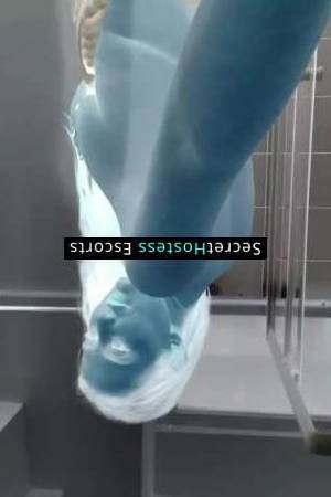 24 year old Escort in Miami FL Naughty Playmate for Discreet Fun