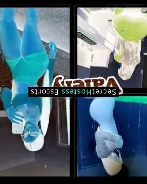 21 year old Escort in Houston TX Soothing Spa