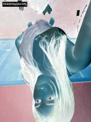 22 year old Escort in San Diego CA I'm Milio, Very Sweet