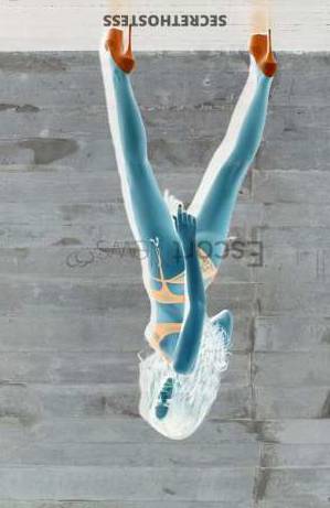 23 year old European Escort in Milan Aria Your Perfect Companion