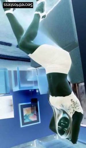 30 year old Escort in Seattle WA allow users to "Unleash Your Wildest Fantasies Sizzling