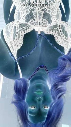 33 year old Escort in Los Angeles CA Surf the Cosmos