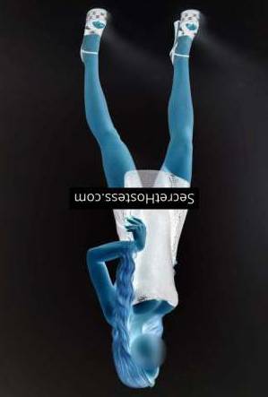 22 year old Caucasian Escort in Alicante Paulette