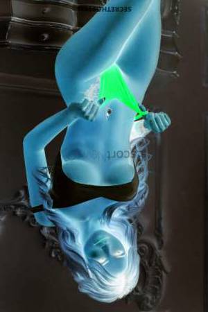 30 year old European Escort in Milan Samantha Agency Model