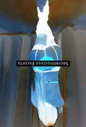 32 year old Colombian Escort in Helsinki Experience the Seductive Charms of Vvian Glamour, Sex Appeal