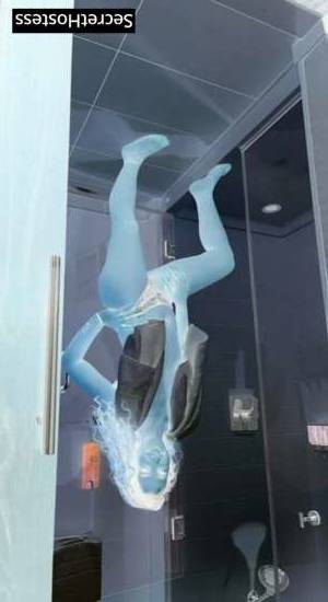 23 year old Escort in San Diego CA <p><p>Let us take care of you<br /> Let 