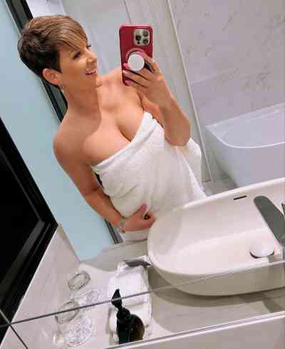 27Yrs Old Escort Alton Image - 2