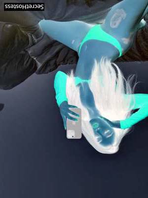 25 year old Escort in Los Angeles CA Hi, I'm Diana