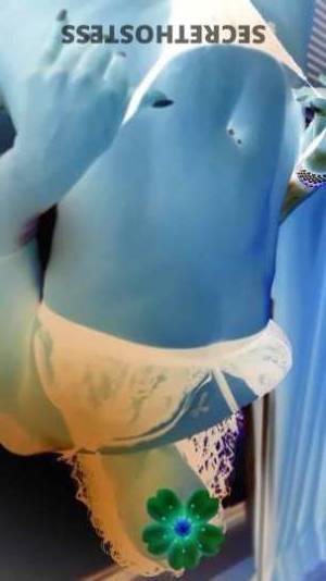 25 year old Latino Escort in Washington DC Hot Latina Incall Now