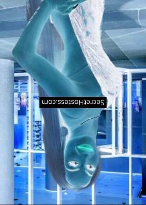 Josie, Independent 27 year old Escort in Hamburg